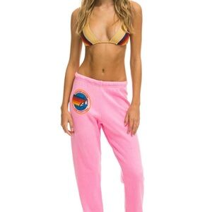 aviator nation hamptons sweatpants in neon pink